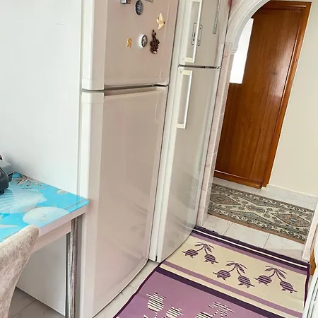 Konfor Ve Huzurunuz Icin Sey Klimasiz Guest house *