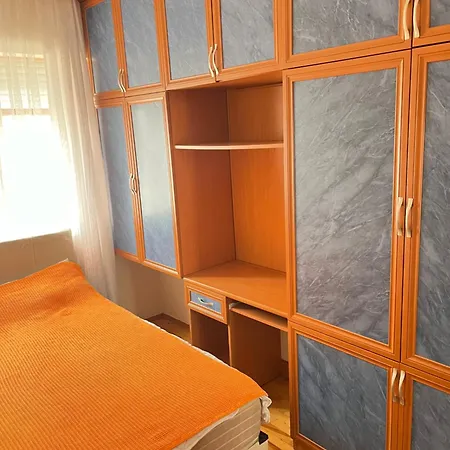 بيت ضيافة Konfor Ve Huzurunuz Icin Sey Klimasiz *